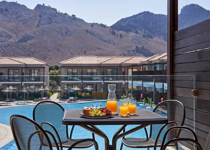 Atlantica Village Rhodes فندق كولومبيا