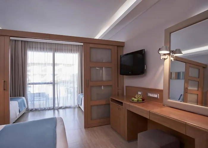 Hotel Atlantica Village Rhodes